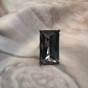 Elegant Rectangular Gemstone Ring